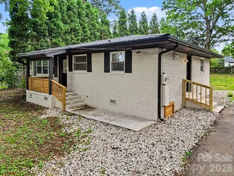 5475 Bertie Avenue Salisbury NC 28147