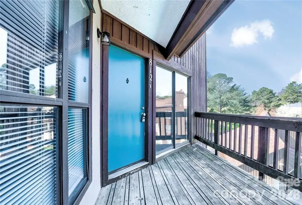 8121 Cedar Glen Drive Charlotte NC 28212