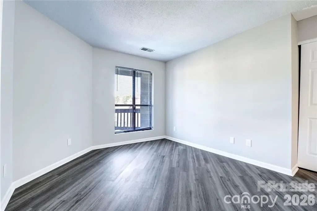 8121 Cedar Glen Drive Charlotte NC 28212