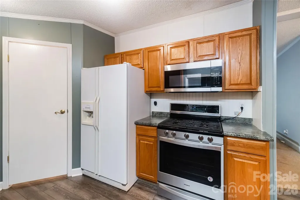 3902 Sharyn Drive Charlotte NC 28214