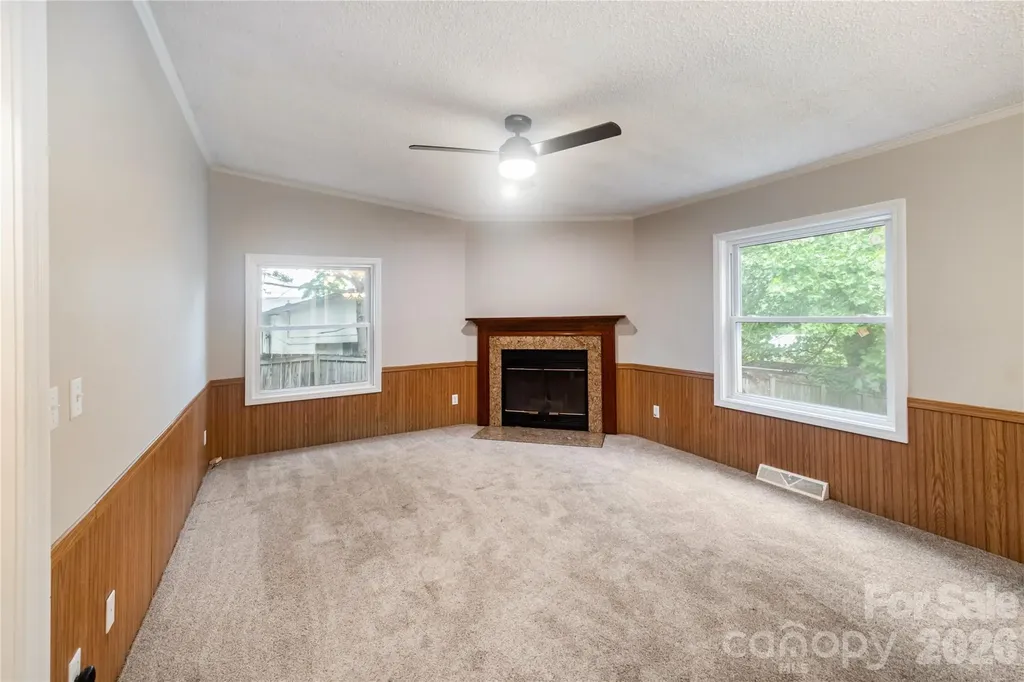 3902 Sharyn Drive Charlotte NC 28214