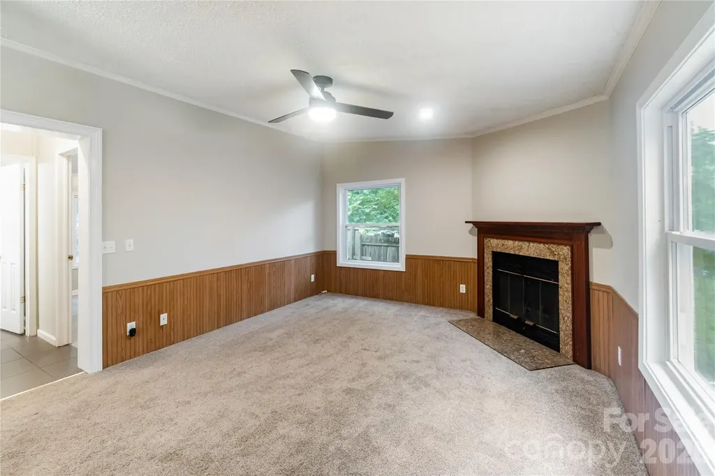 3902 Sharyn Drive Charlotte NC 28214