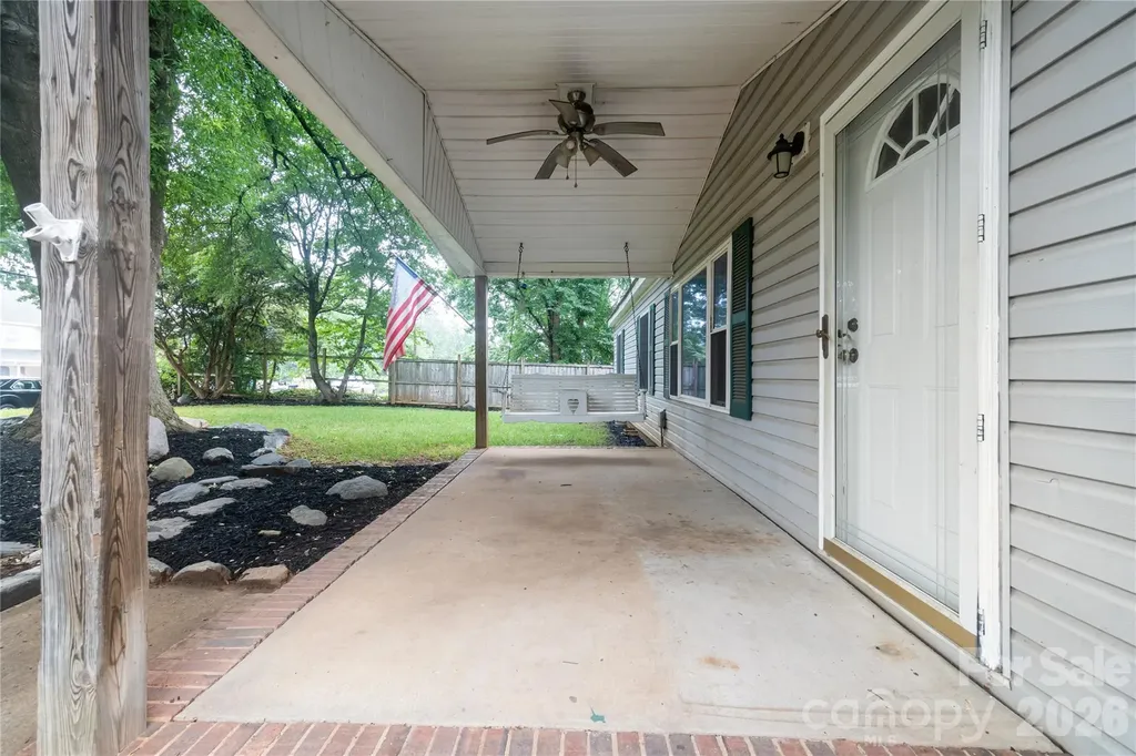 3902 Sharyn Drive Charlotte NC 28214
