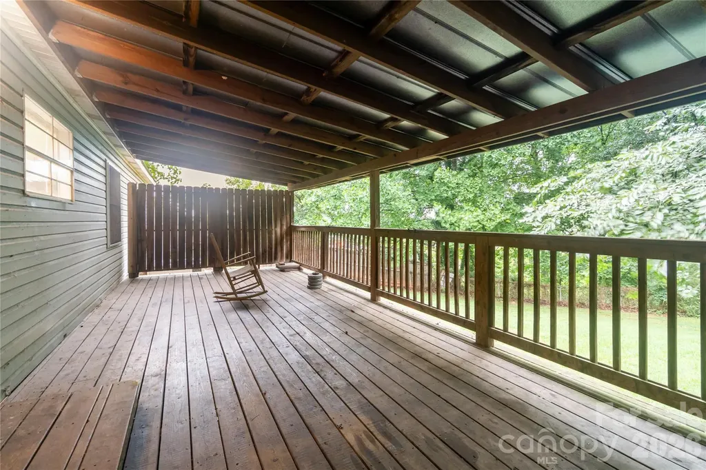 3902 Sharyn Drive Charlotte NC 28214