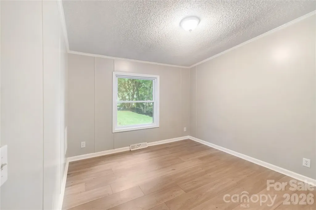 3902 Sharyn Drive Charlotte NC 28214
