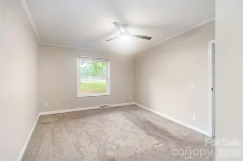 3902 Sharyn Drive Charlotte NC 28214