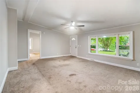 3902 Sharyn Drive Charlotte NC 28214