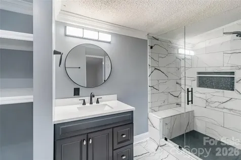 3902 Sharyn Drive Charlotte NC 28214