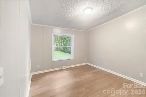 3902 Sharyn Drive Charlotte NC 28214