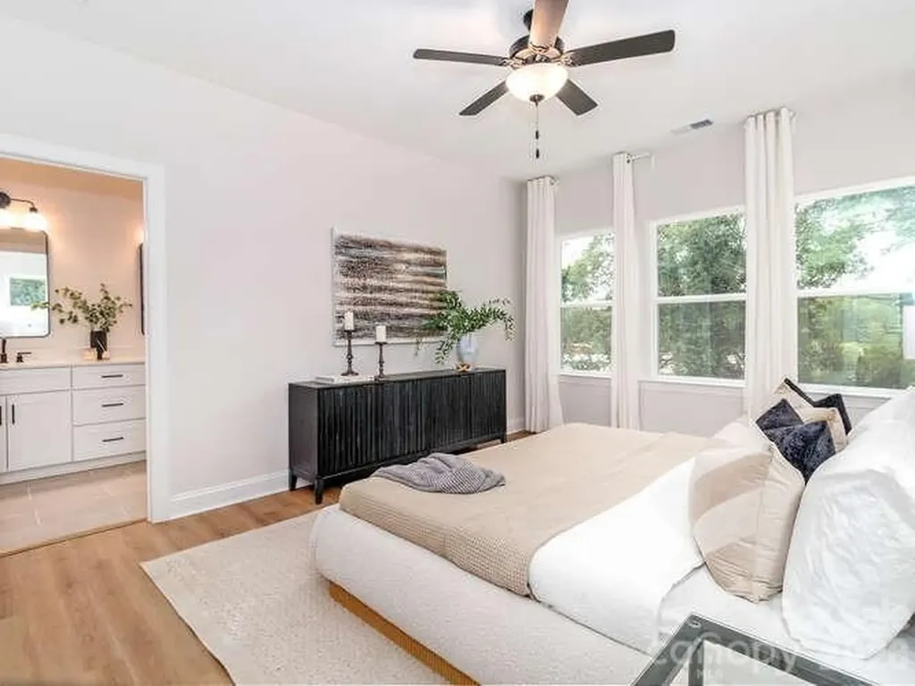 2507 Elon Street Charlotte NC 28208