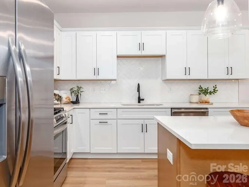 2507 Elon Street Charlotte NC 28208