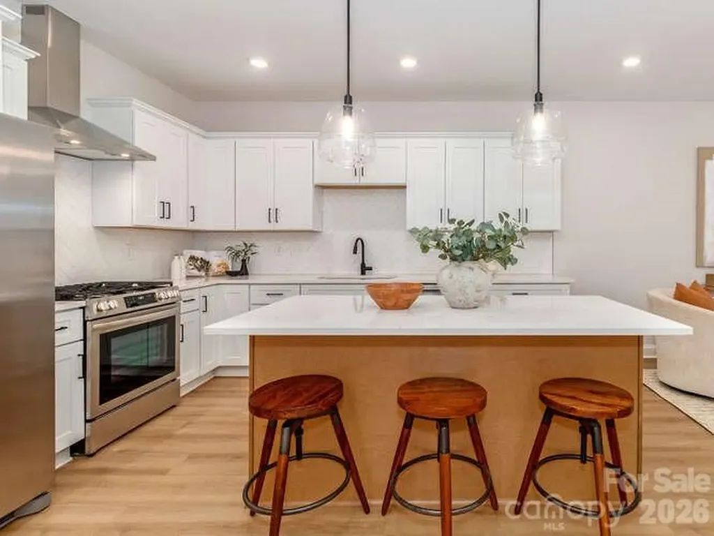2507 Elon Street Charlotte NC 28208
