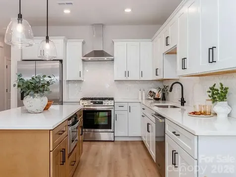 2507 Elon Street Charlotte NC 28208