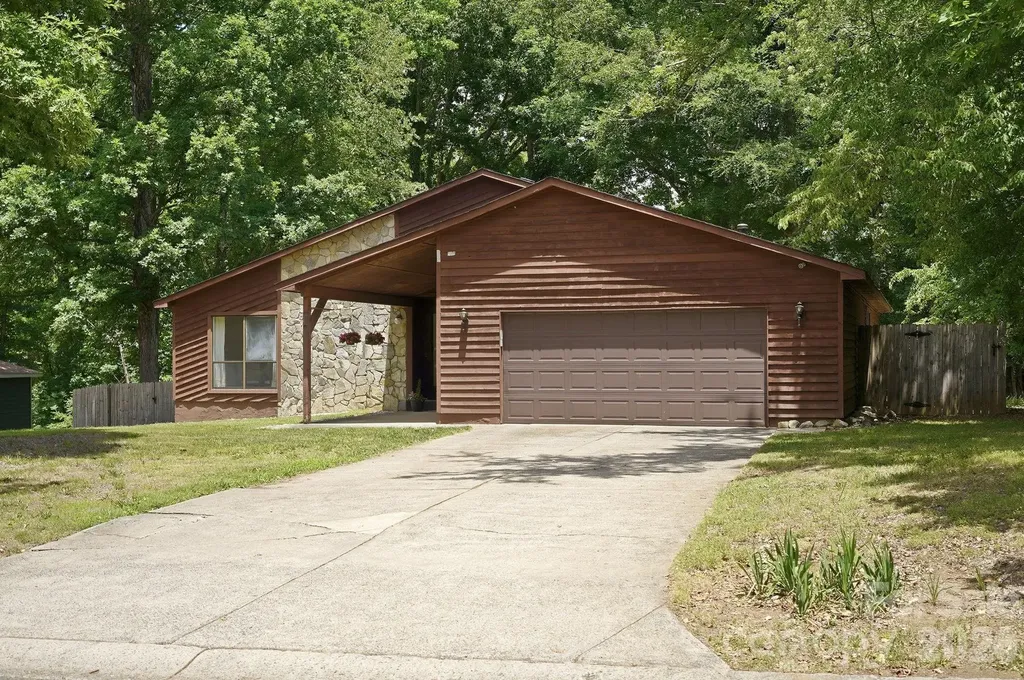 4119 Bon Rea Drive Charlotte NC 28226