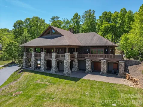 146 Settings Boulevard Black Mountain NC 28711