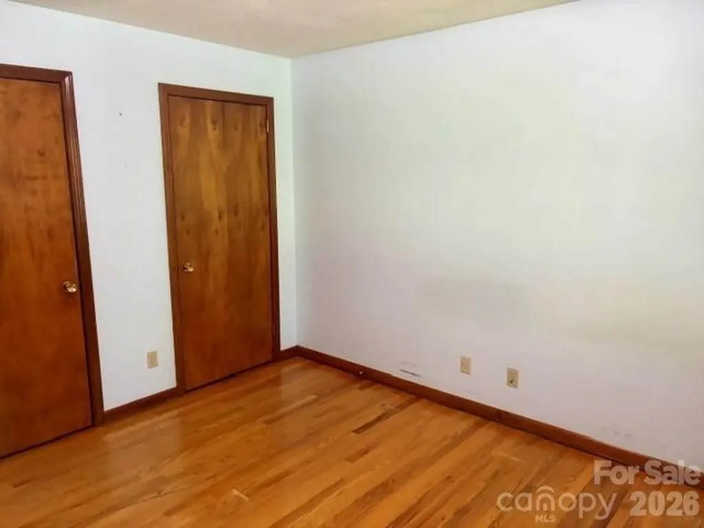 845 Cherokee Place SW Lenoir NC 28645