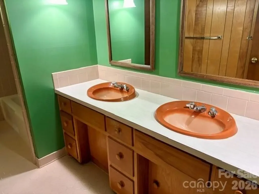 845 Cherokee Place SW Lenoir NC 28645