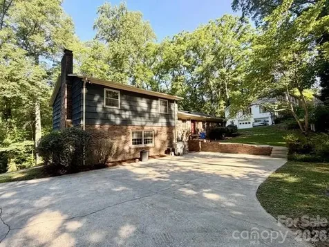 845 Cherokee Place SW Lenoir NC 28645