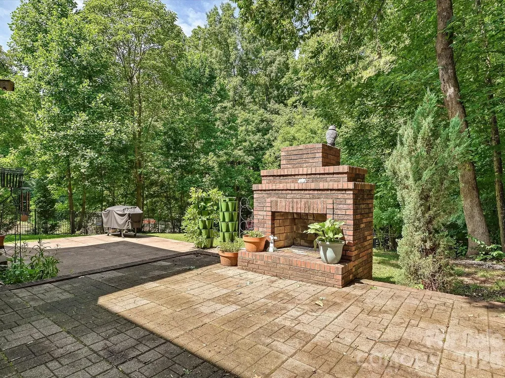 261 Ford Street Harrisburg NC 28075