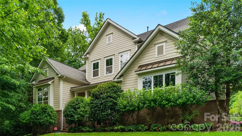 12835 Elkhorn Drive Charlotte NC 28278