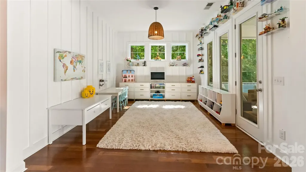 12835 Elkhorn Drive Charlotte NC 28278