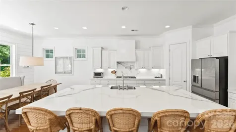 12835 Elkhorn Drive Charlotte NC 28278