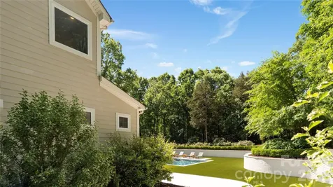 12835 Elkhorn Drive Charlotte NC 28278