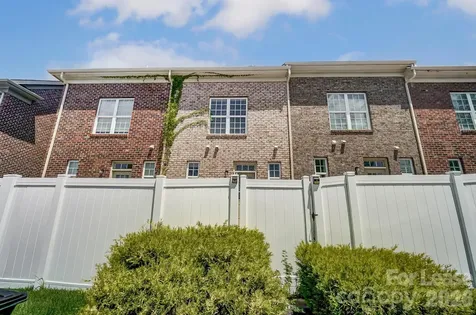 9519 Longstone Lane Charlotte NC 28277