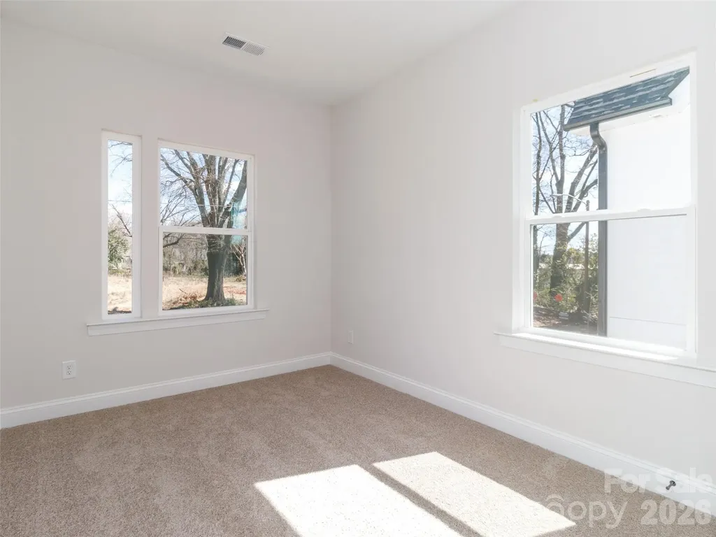 2505 Elon Street Charlotte NC 28208