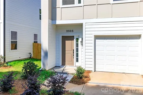 2505 Elon Street Charlotte NC 28208