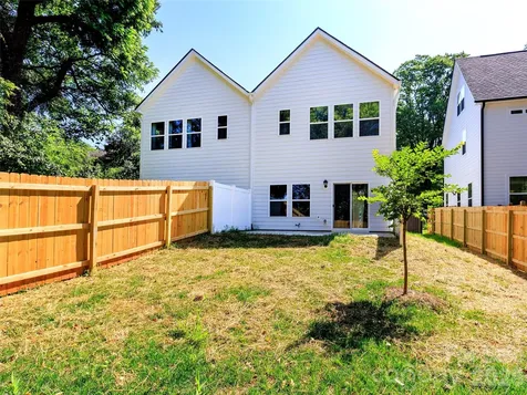 2505 Elon Street Charlotte NC 28208