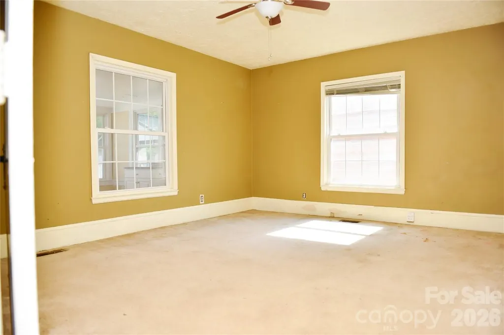 500 Godwin Avenue Lumberton NC 28358