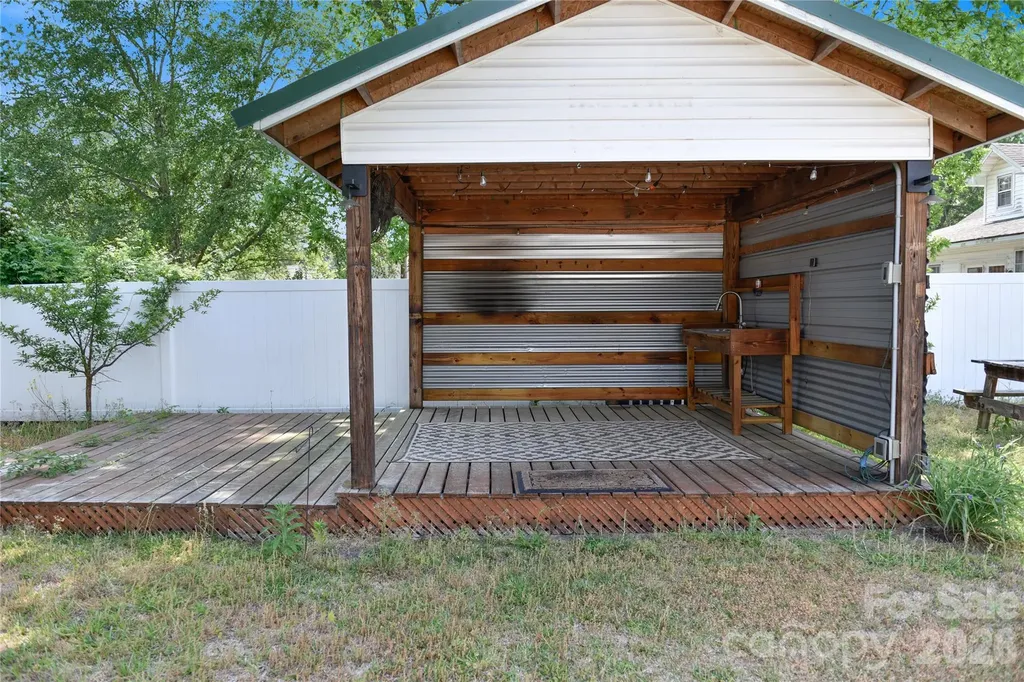 500 Godwin Avenue Lumberton NC 28358