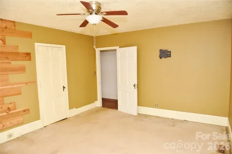 500 Godwin Avenue Lumberton NC 28358
