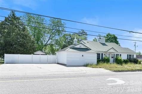 500 Godwin Avenue Lumberton NC 28358