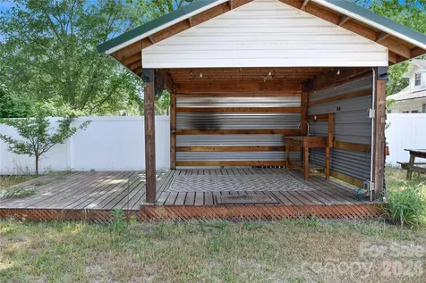 500 Godwin Avenue Lumberton NC 28358
