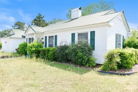 500 Godwin Avenue Lumberton NC 28358