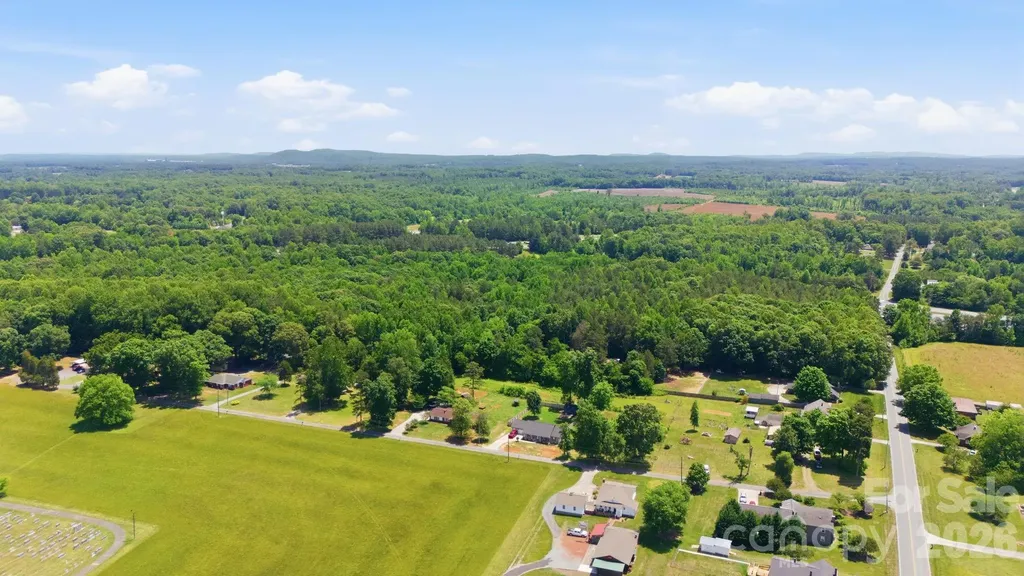 3319 E Us Highway 64 Highway Lexington NC 27292
