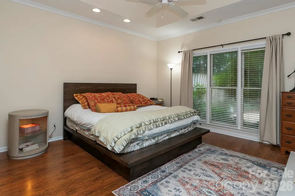 5935 Fitzwilliams Lane Charlotte NC 28270