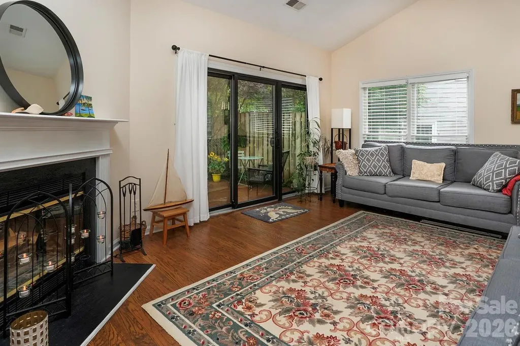 5935 Fitzwilliams Lane Charlotte NC 28270
