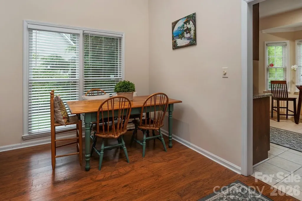 5935 Fitzwilliams Lane Charlotte NC 28270