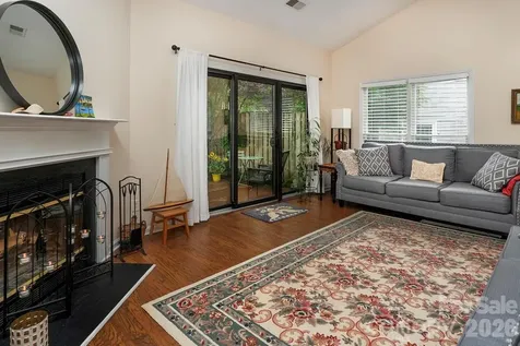 5935 Fitzwilliams Lane Charlotte NC 28270