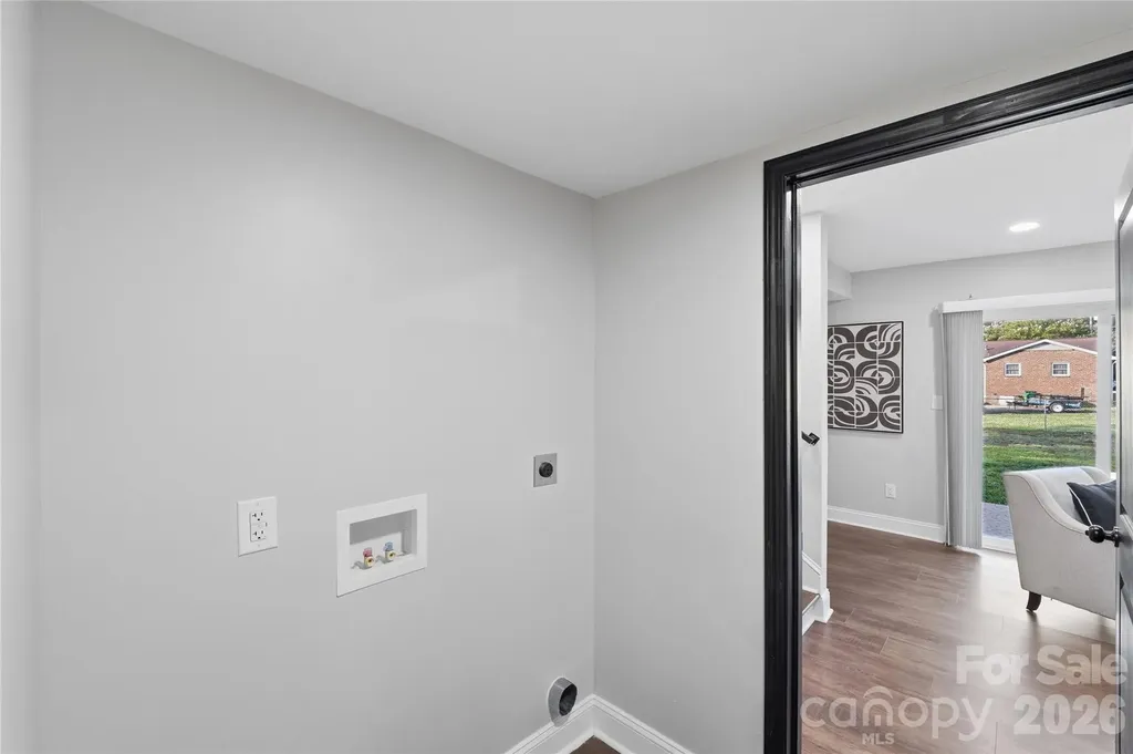 1715 Washington Avenue Charlotte NC 28216