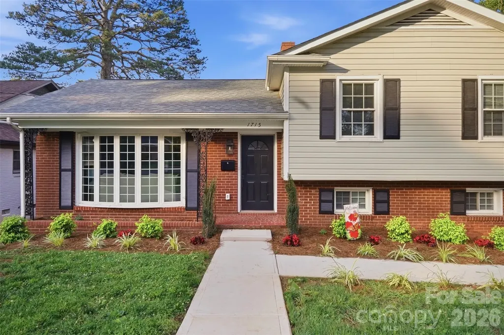 1715 Washington Avenue Charlotte NC 28216