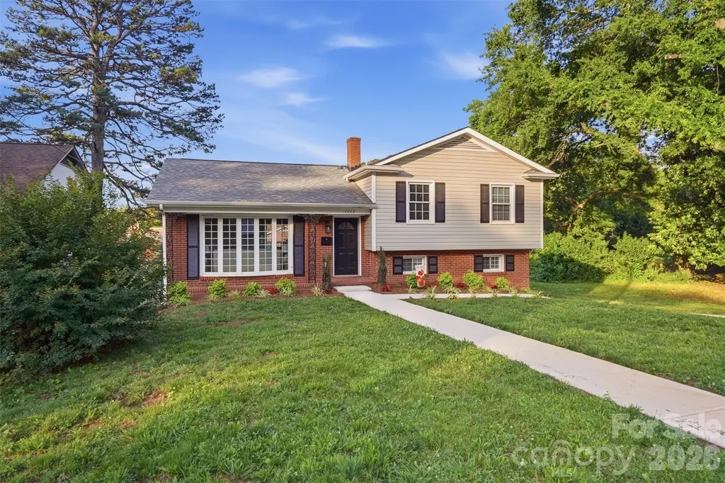 1715 Washington Avenue Charlotte NC 28216