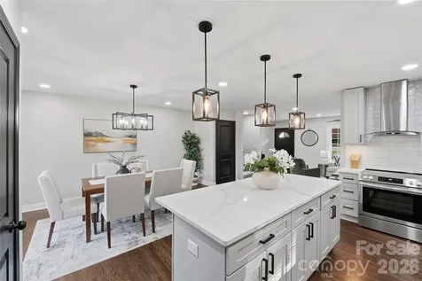 1715 Washington Avenue Charlotte NC 28216
