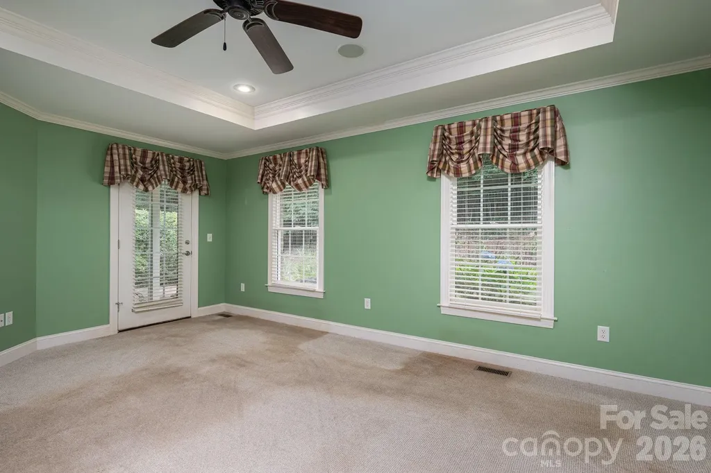 116 28th Avenue NW Hickory NC 28601