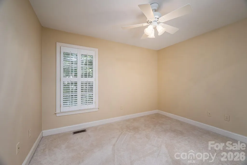 116 28th Avenue NW Hickory NC 28601