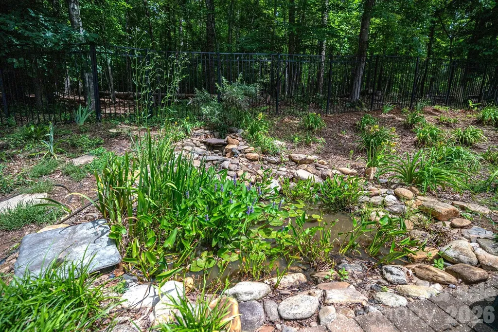 116 28th Avenue NW Hickory NC 28601
