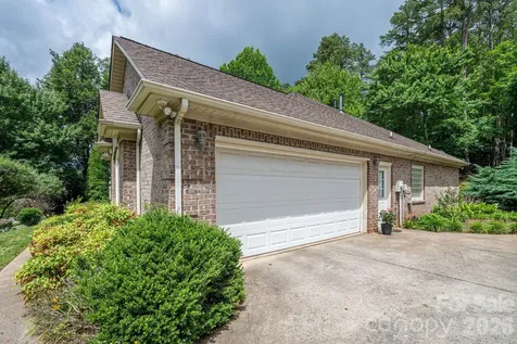 116 28th Avenue NW Hickory NC 28601